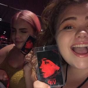 Meet your Posher, Sarah